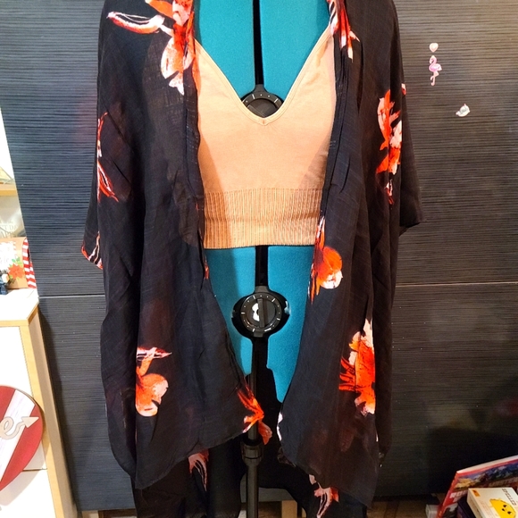 NEW Free People Movement Good Karma V Neck Crop Sports in Tan/Sand M/L - Picture 11 of 14